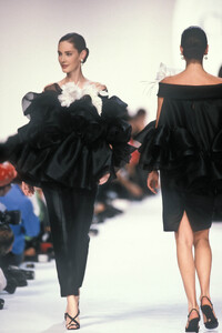 Christian Dior SS 1990 127 Cathy Gallagher.jpg