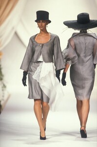 Christian Dior SS 1990 Haute Couture 064 Aly Dunne.jpg