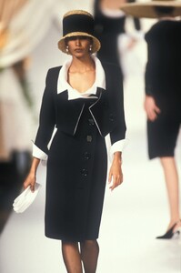 Christian Dior SS 1990 Haute Couture 089 Gurmit Kaur.jpg