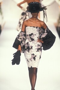 Christian Dior SS 1990 Haute Couture 146 Anjani.jpg