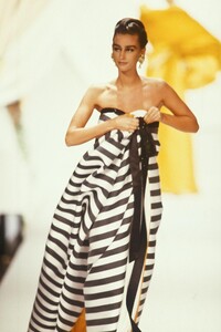 Christian Dior SS 1990 Haute Couture 171 Aly Dunne.jpg