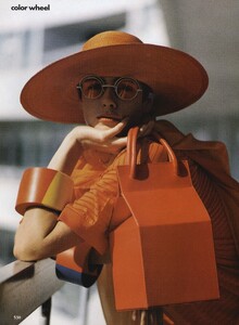 Color_Elgort_US_Vogue_March_1989_05.thumb.jpg.50784f239a5723ca6b3424c5220e4c9a.jpg