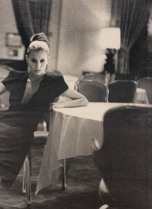 Cote-de-Glamour-0006.thumb.jpg.b4a23312bd3c8d218faa0cb81a2a99fa.jpg