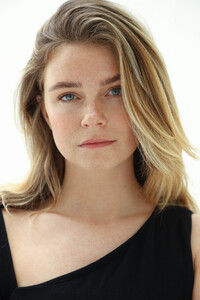 DaisyMayBreuer1b3.thumb.jpg.83cf3c50945a712276b33577c939ef66.jpg