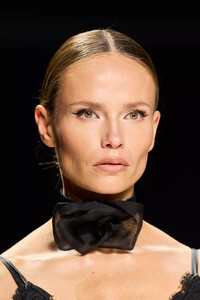 DolceGabbanaclpS24018.thumb.jpg.dd9c47742087aa9f90a7bd033b46909d.jpg