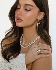 Ella_Cervetto_in_white_dress_06-10-2024__6_.jpg