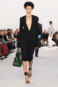 FerragamoS24049.thumb.jpg.58a1e417aec995af2546b63b915bab49.jpg