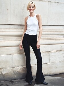 HelenBouchard1a2.thumb.jpg.98f7ddf09f1677ef6a759f997b23c302.jpg