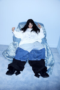 Interview-Issue-555-Summer-2024-Billie-Eilish-3.jpg
