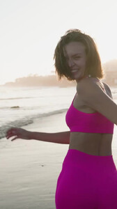 Josephine Skriver - TikTok 27.jpg
