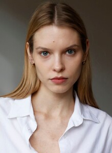 KarolinaWarzecha1n4.thumb.jpg.b842608d03f40e30ecee41bea589cdf3.jpg