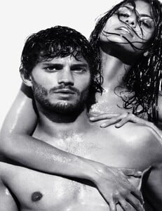 Klein_Calvin_Klein_Jeans_Fall_Winter_2009_10_02.thumb.jpeg.122ac7195bb96c8051ce759fc942ee2b.jpeg