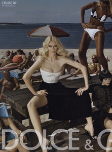 Klein_Dolce__Gabbana_Cruise_2009_05.thumb.jpeg.5169a72ae1cfd7d26ddbbbe5f11b0b9d.jpeg