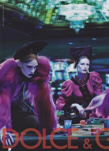 Klein_Dolce__Gabbana_Fall_Winter_2009_10_03.thumb.jpeg.73028fc3aeecf319431b481ce1cc5c97.jpeg