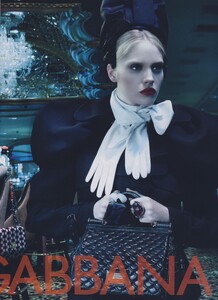 Klein_Dolce__Gabbana_Fall_Winter_2009_10_06.thumb.jpeg.dd4daa3bf72866855787216dd0b0cdc9.jpeg