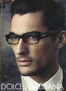 Klein_Dolce__Gabbana_Spring_Summer_2009_08.thumb.jpeg.d7cc77d0f3494c287aab019fd1afa38d.jpeg