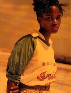 Marie_Claire_UK_June_1990_118.thumb.jpg.7787cdc045a29a1aff2d82e5fa3b15cb.jpg