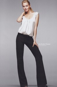 McDean_Gap_Premium_Black_Pant_Collection_Fall_Winter_2010_11_04.thumb.jpg.0e21f88cee7044a5b3ab2ca7b9d7506c.jpg