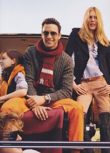McDean_Tommy_Hilfiger_Fall_Winter_2010_11_12.thumb.jpg.6e14f982264656d2c32b478c2e1d6bd8.jpg
