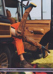 McDean_Tommy_Hilfiger_Fall_Winter_2010_11_14.thumb.jpg.7f7f55a78444c3590f53f65d55e64f44.jpg