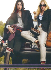 McDean_Tommy_Hilfiger_Fall_Winter_2010_11_15.thumb.jpg.e3517fe990a287675f2c2261a3e9c304.jpg