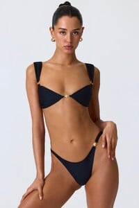 NS0678-NS0697-Black_Coquina_Volute_4_98e5f10b-7d61-4d14-b0e6-e8c3ef848988.jpg
