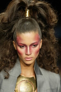 OliviaRedmond f04_LloydKlein-2ee.jpg