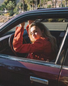 Photo_shared_by_Peyton_List_Fan_Page_21_on_March_262C_2023_tagging__peytonlist__May_be_an_image_of_1_person2C_car_and_road_.jpg