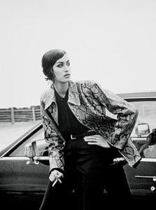 Roberto_Verino_FW1991_Yasmeen_Ghauri_by_Jacques_Olivar_02.thumb.jpg.580a5e0dad9d244c822bb912e5f7b10e.jpg