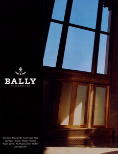 Sorrenti_Bally_Fall_Winter_2009_10_05.thumb.jpeg.cd7b304376878fa5e66c182540ddc9a8.jpeg
