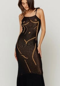 VOL2370THESTATUEDRESS2_fc3f09b1-df94-4410-9864-23492be0025f.thumb.jpg.7c72f155671511f1d4d7415a8936191d.jpg