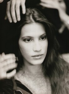 VogueDE_Feb1990_Beauty-Schau_05.jpg