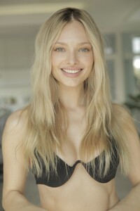 XeniaBelskaya1a5.thumb.jpg.1bb06b81cbc892c7ecb2892a9d4f2170.jpg