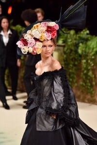 Zendaya---2024-Met-Gala-in-New-York-City-13.jpg