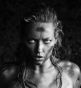 anya.thumb.jpg.661fa2d84119763f4ab76ec76a3797a0.jpg