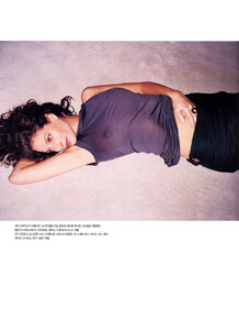 ayogalovestory-3.thumb.jpg.32be8e9bb6d583b9de67ab60eaf696c7.jpg