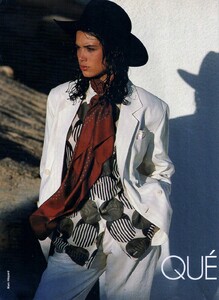 elle-fr-8-feb-1988-6-MH.thumb.jpg.1feda006157e096bd06ba806678ba067.jpg