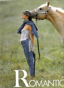 elle_fr_24_june_1985_2.thumb.jpg.ccc5582128a88b9227670b4ac1bf2497.jpg