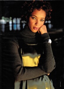 elle_fr_5_sept_1994_23.thumb.jpg.f8f644b5b51eae367ffec652e3a8f7e9.jpg