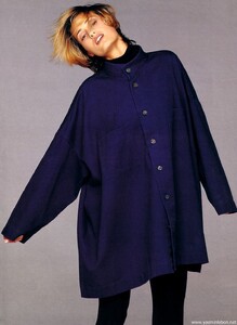 ellefr8nov93hispard2.thumb.jpg.ed8cfce605c6ffa80237b3c99613138a.jpg