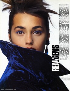 elleuk85nov3gillestapie.thumb.jpg.c6a1d5c20db72a4e85d046acb094c2a6.jpg