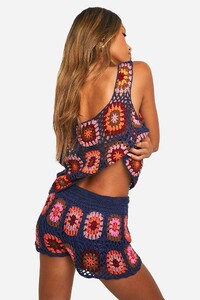 female-blue-crinkle-stripe-boxy-cropped-shirt- (2).jpg