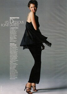 french-elle-12july1993-3.thumb.jpg.9a70e32d8d74614fd782ac4d87ee6dd4.jpg