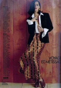 french-elle-27041992-6.thumb.jpg.2bc51b8160c5409b9febc01c48d5d007.jpg