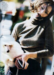french-elle-31101994-11.thumb.jpg.cc2b7349803a8a3829d40f45d663f814.jpg