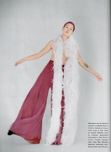 glamour-fr-nov-1993-16.thumb.jpg.ddfc9b034de463691606e6d9605928d7.jpg