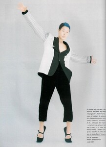 glamour-fr-nov-1993-8.thumb.jpg.c1f76062a75f4081c1008fb23c7e3eaa.jpg