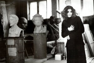 helena-christensen-vogoct1998-5.thumb.jpg.040edea15c4546cb63a3d17797375b84.jpg