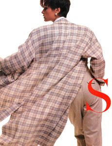 high_style_06.thumb.jpeg.70649113ad263addd107d42755a5f214.jpeg