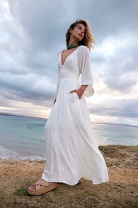 images.urbndata-1.thumb.jpg.7c5e389f1c14933c825444a4fa48d977.jpg
